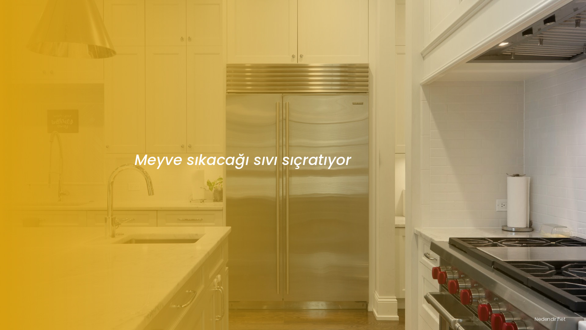 Meyve sıkacağı sıvı sıçratıyor