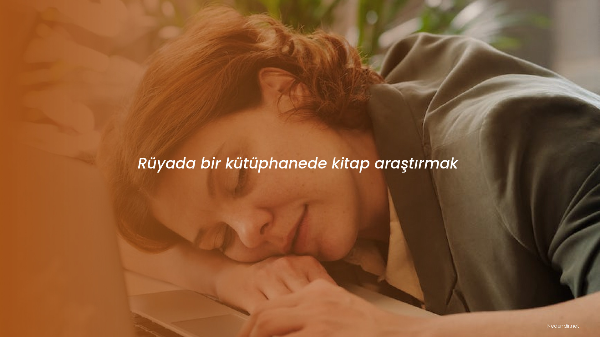 Rüyada bir kütüphanede kitap araştırmak